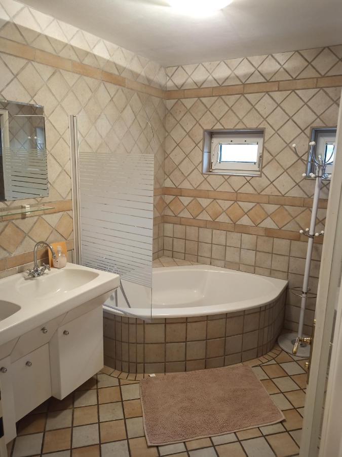 Leopoldsdorf Casa Magnolia Vienna 빌라 외부 사진
